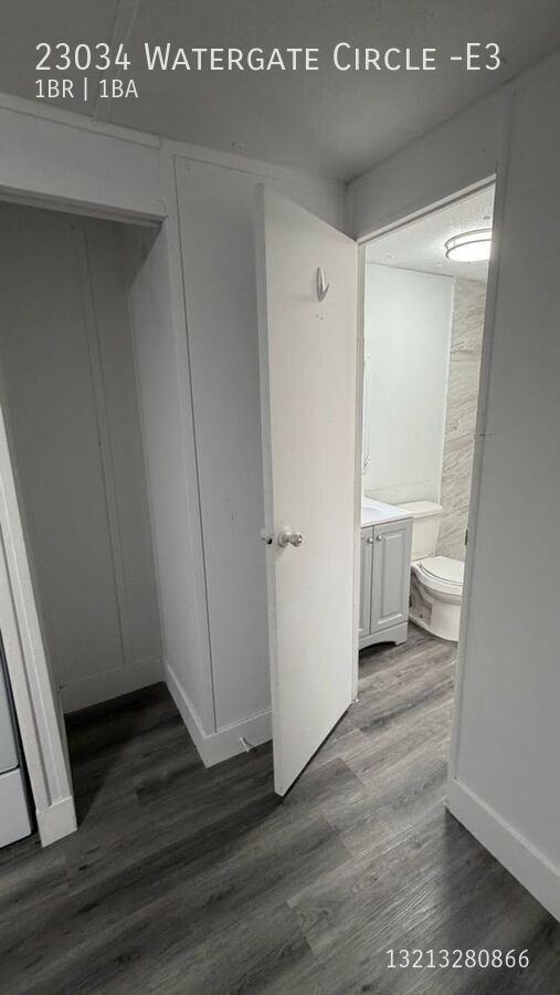 23034 Watergate Cir ## E3 - Photo 6 of 11