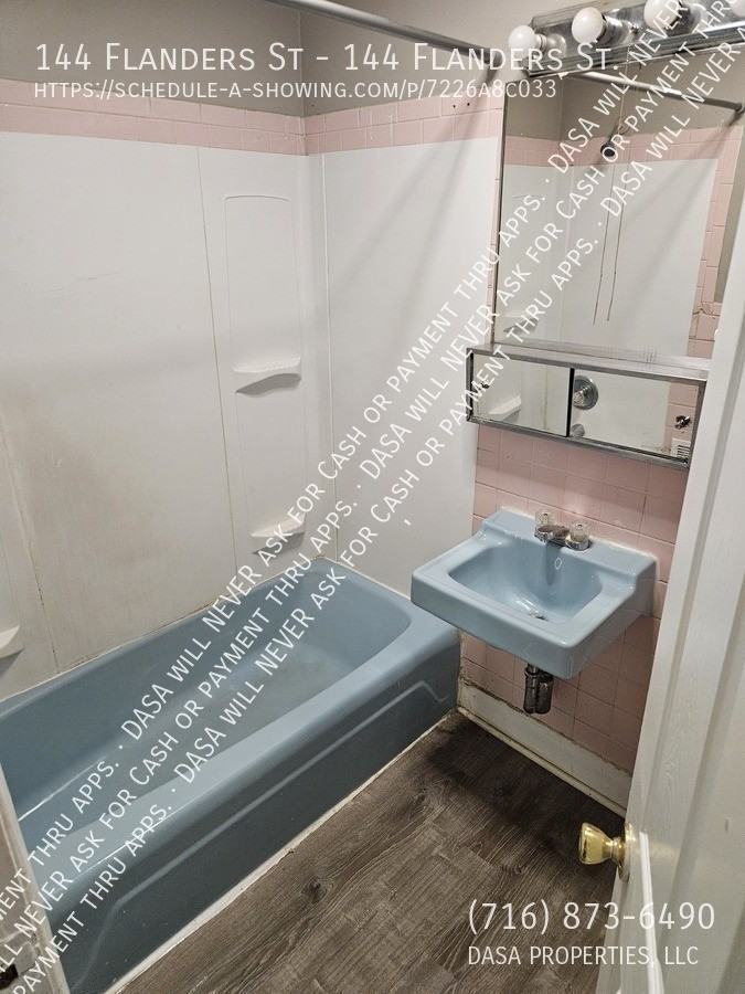 144 Flanders St - Photo 4 of 8