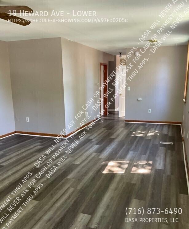 19 Heward Ave - Photo 3 of 10