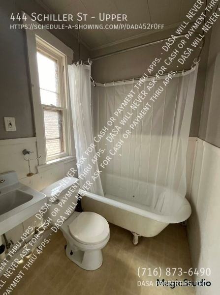 444 Schiller St - Photo 5 of 9