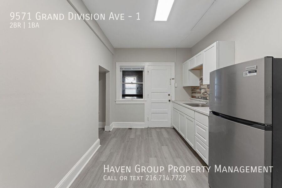 9571 Grand Division Ave #1 - Photo 6 of 15