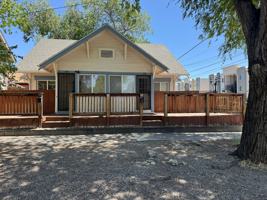 featured image of 426 N 9th St