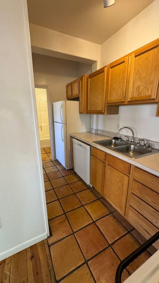 426 N 9th St - Photo 6 of 19
