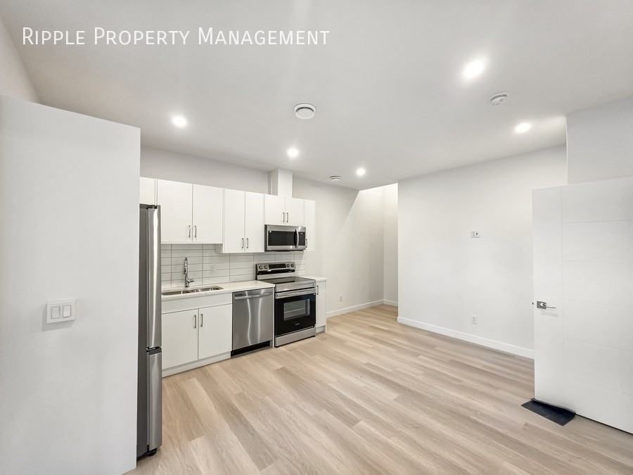 2108 Home Rd Nw #1B - Photo 4 of 12
