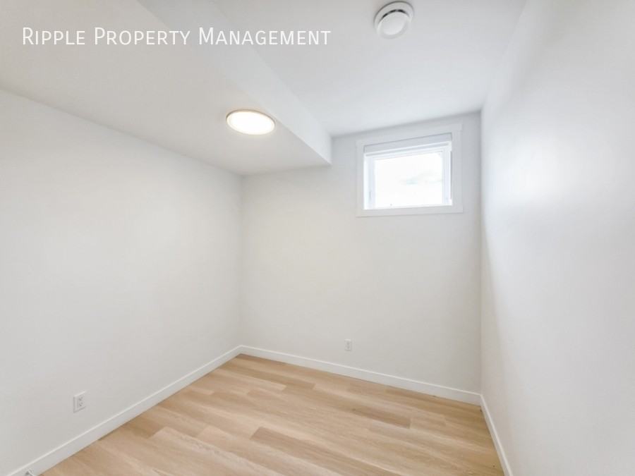 2108 Home Rd Nw #1B - Photo 7 of 12