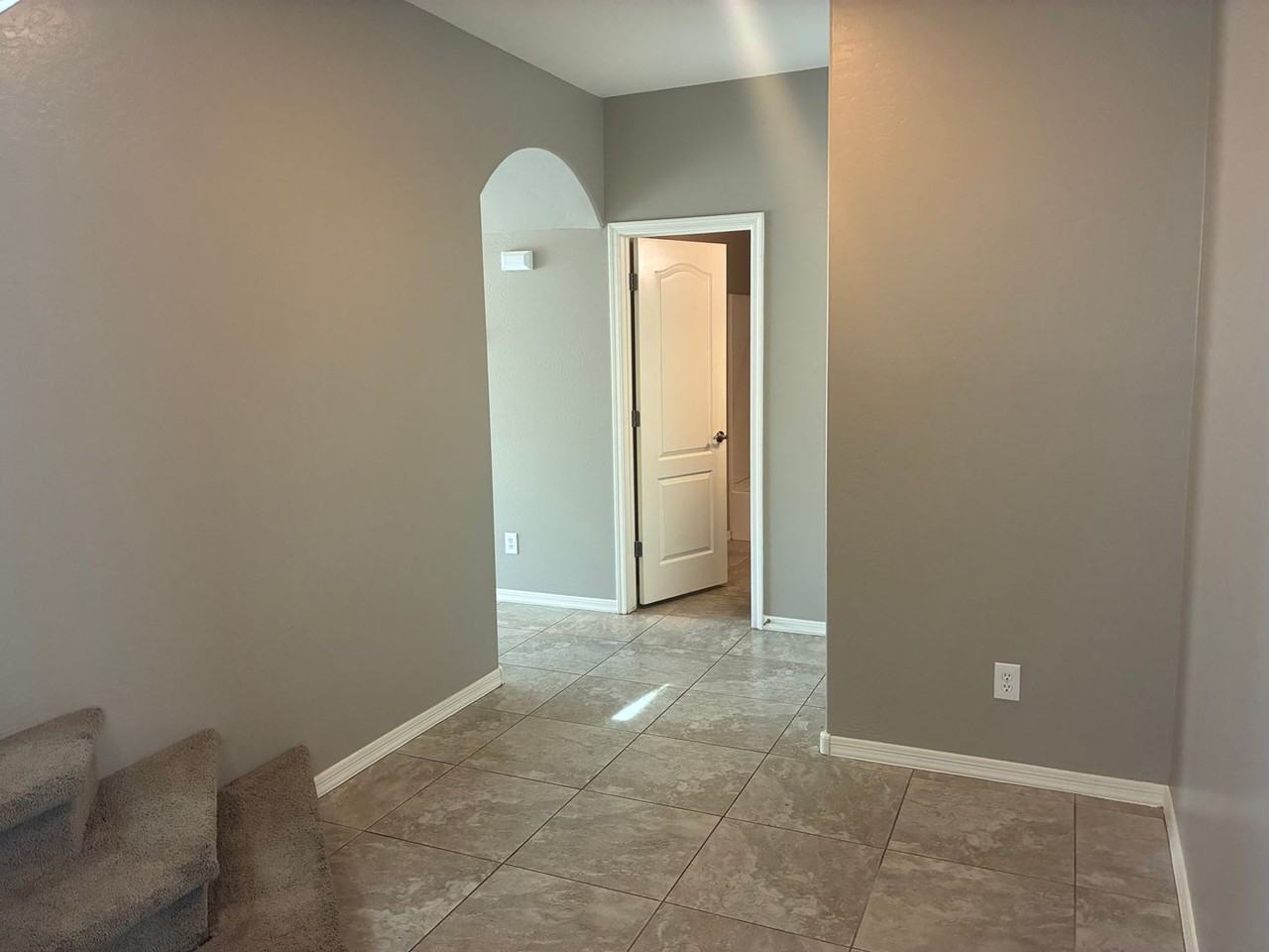 10124 E Tamery Ave - Photo 7 of 37