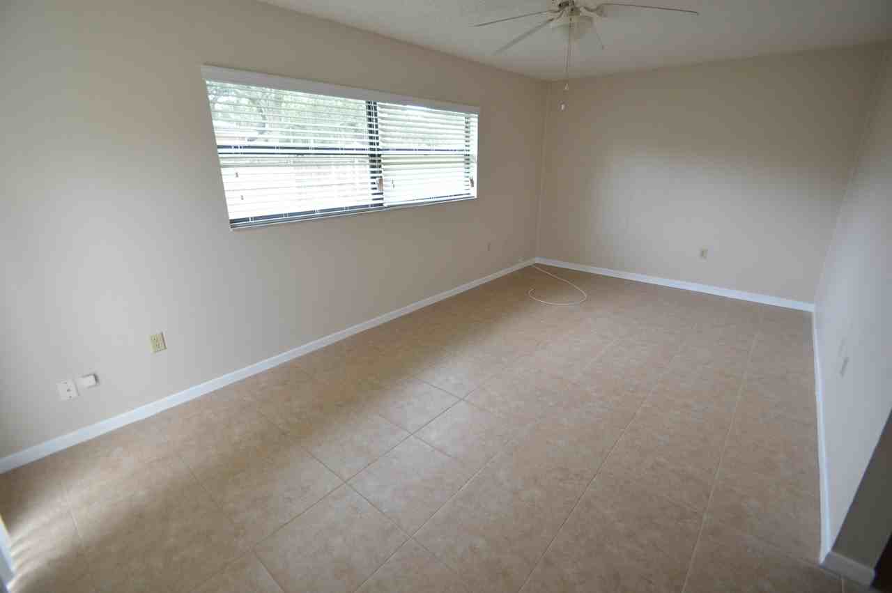 3188 Barbados Ct - Photo 4 of 12