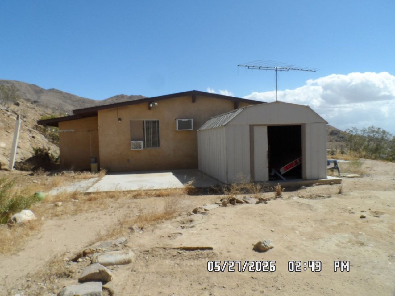 25676 Flathead Rd - Photo 3 of 50