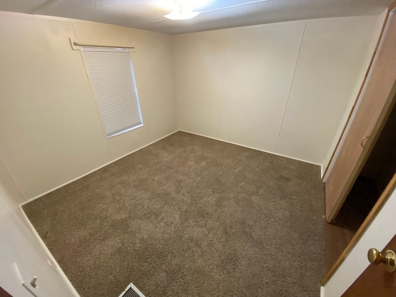 7447 Carthage Hwy - Photo 5 of 14