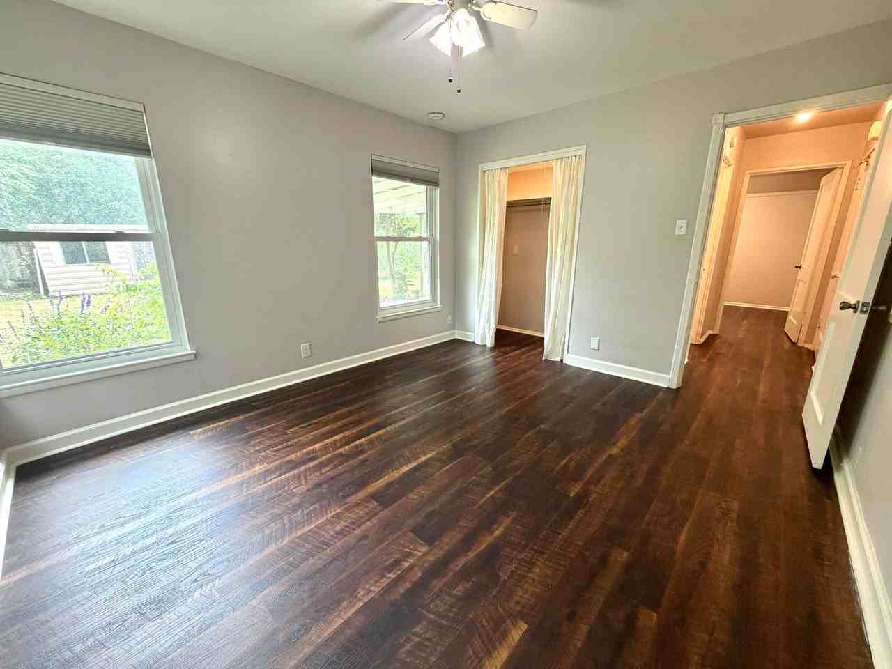 414 Olney Dr - Photo 3 of 17