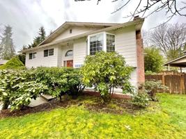 featured image of 3023 Ne 192nd St