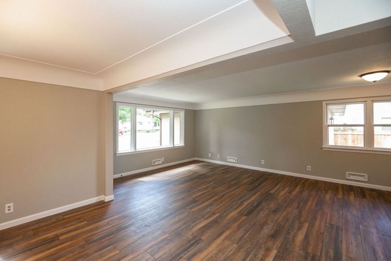 822 Walnut St - Photo 7 of 38