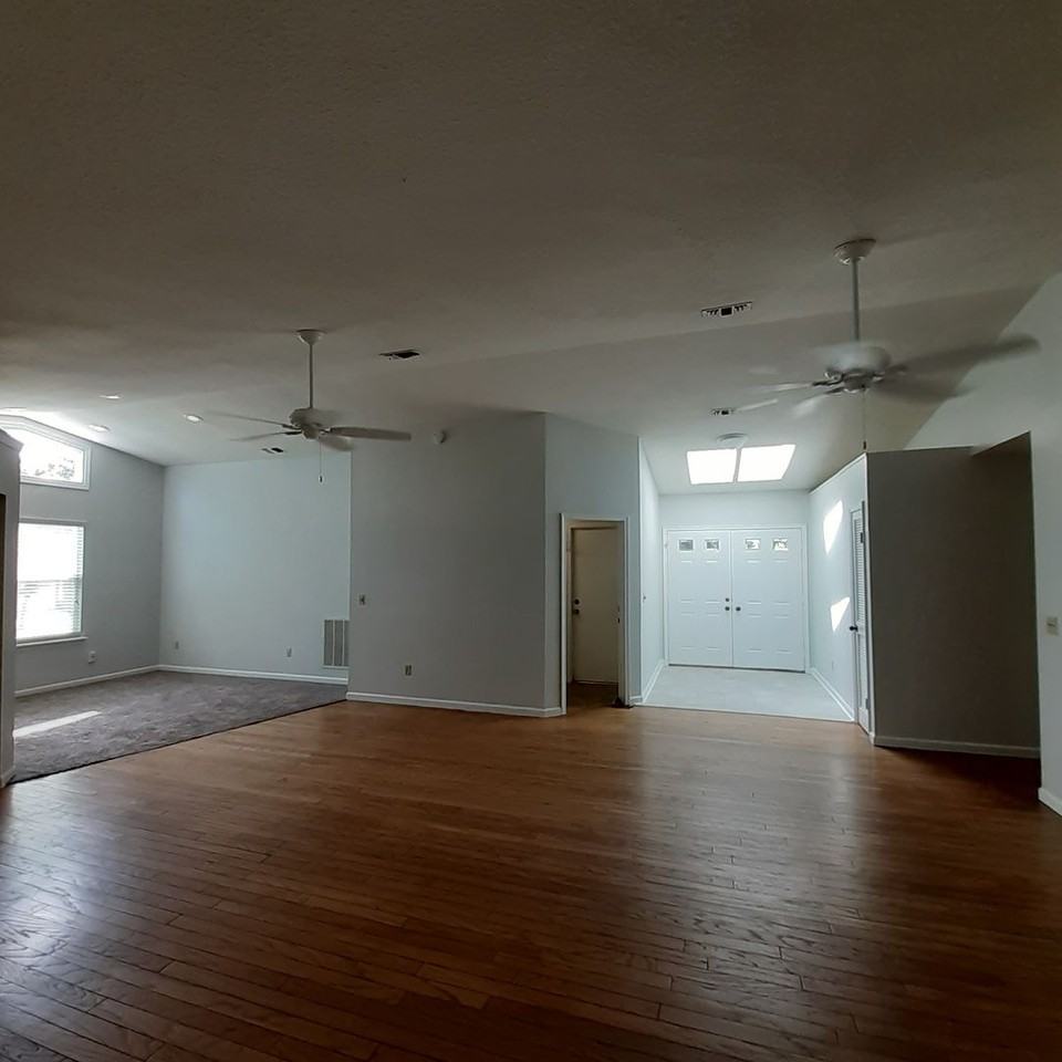 622 Valley Forge Rd N - Photo 5 of 31