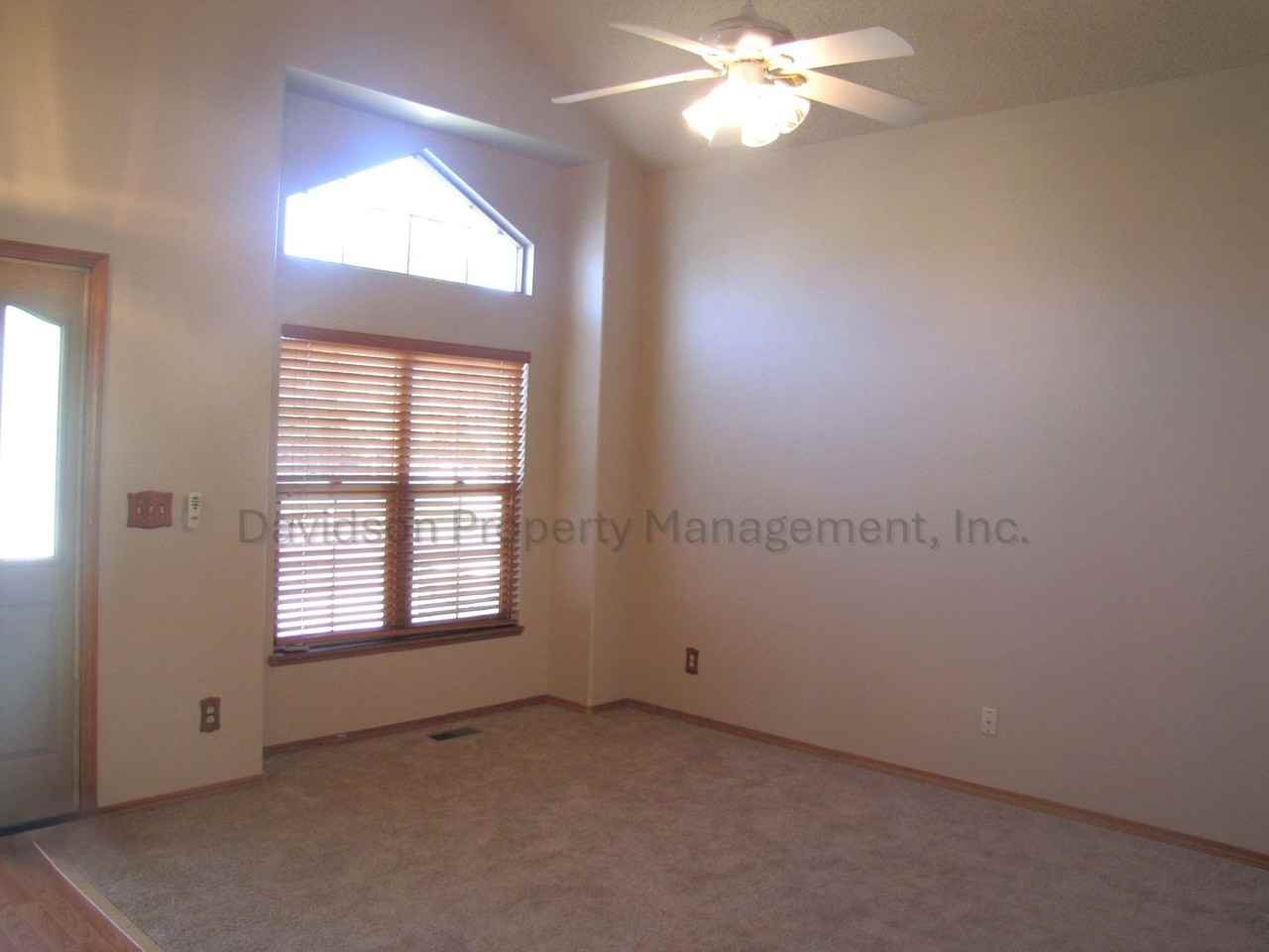 6085 Whirlwind Dr - Photo 2 of 20