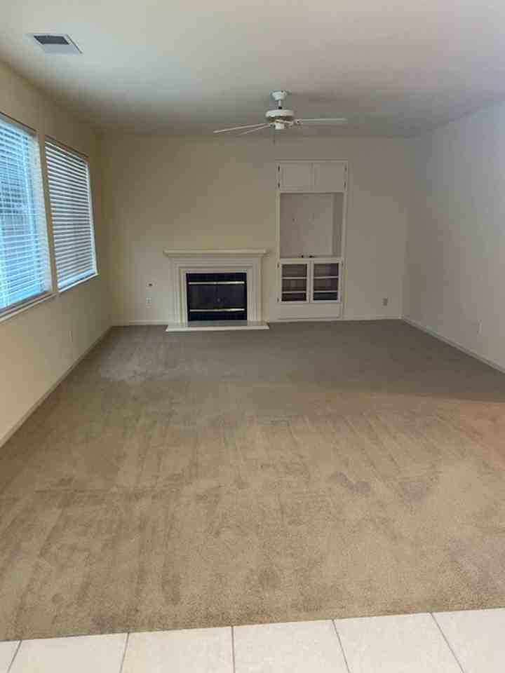 1257 Mercedes Dr - Photo 5 of 20