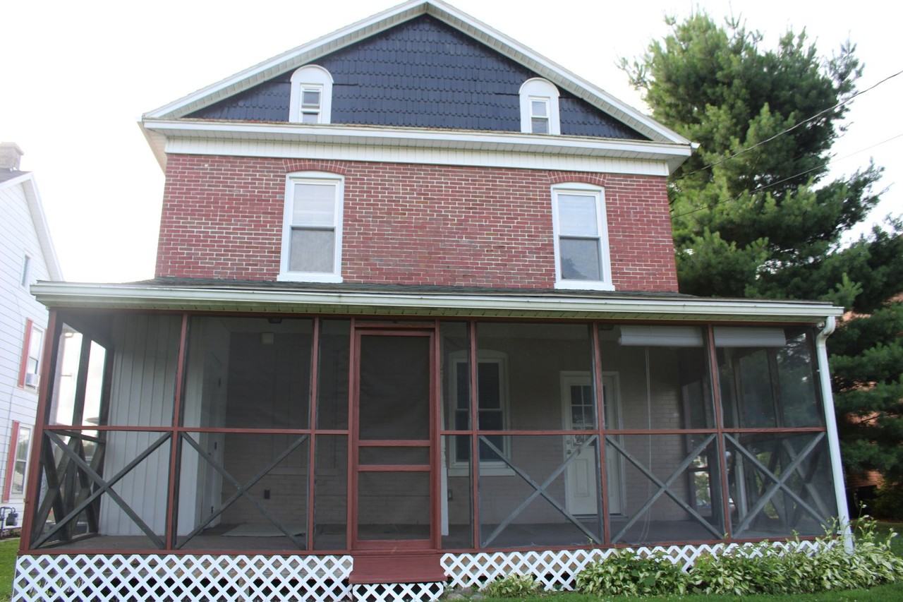108 S 3rd St - Photo 6 of 7