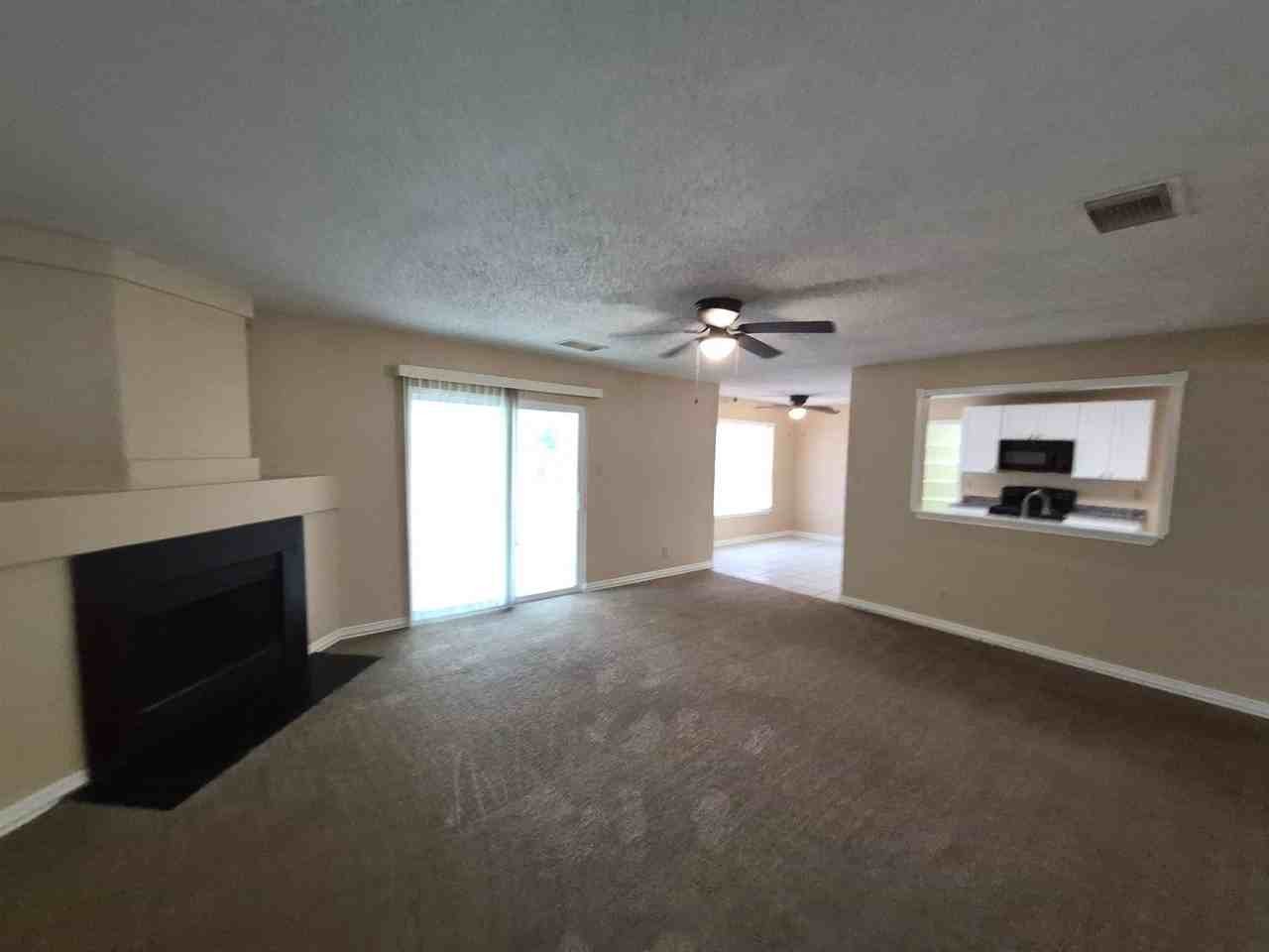 8007 Chestnut Bluff Dr - Photo 6 of 27