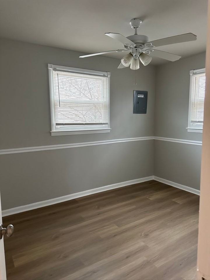 808 Templecliff Rd - Photo 2 of 33