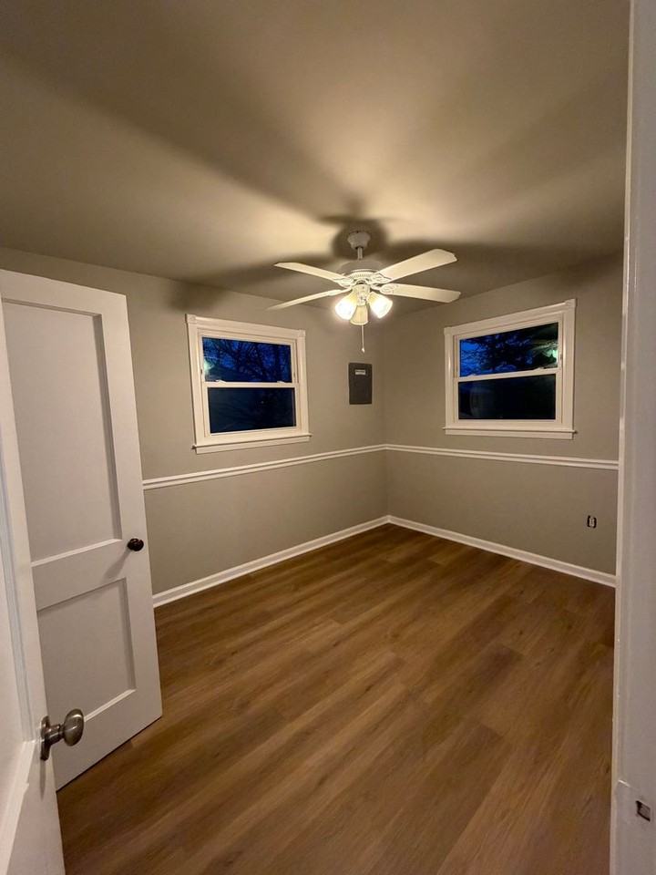 808 Templecliff Rd - Photo 4 of 33