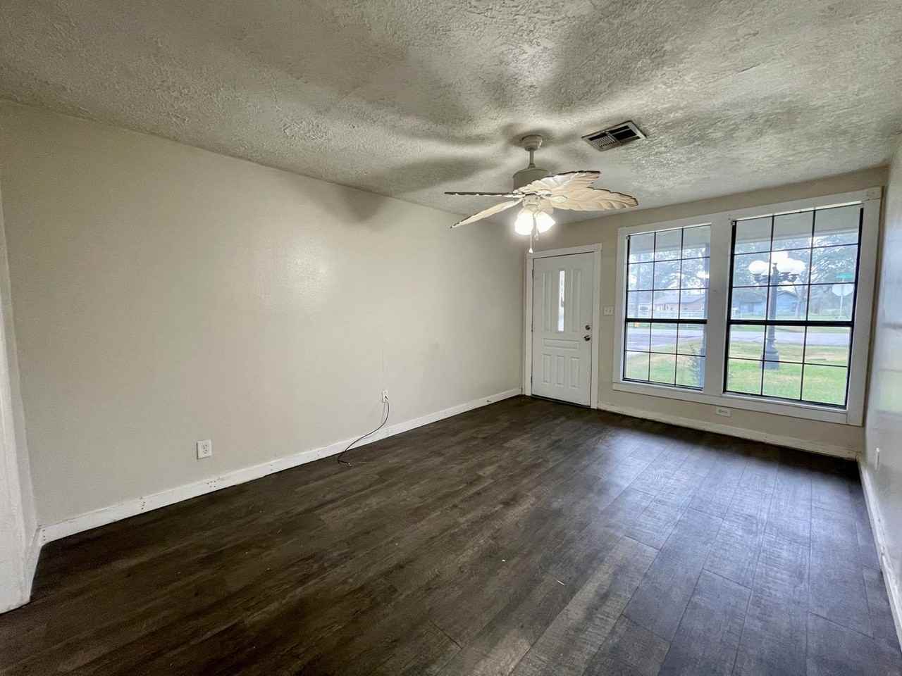 2450 S 8th St - Photo 2 of 16