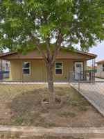 featured image of 303 E Bland St