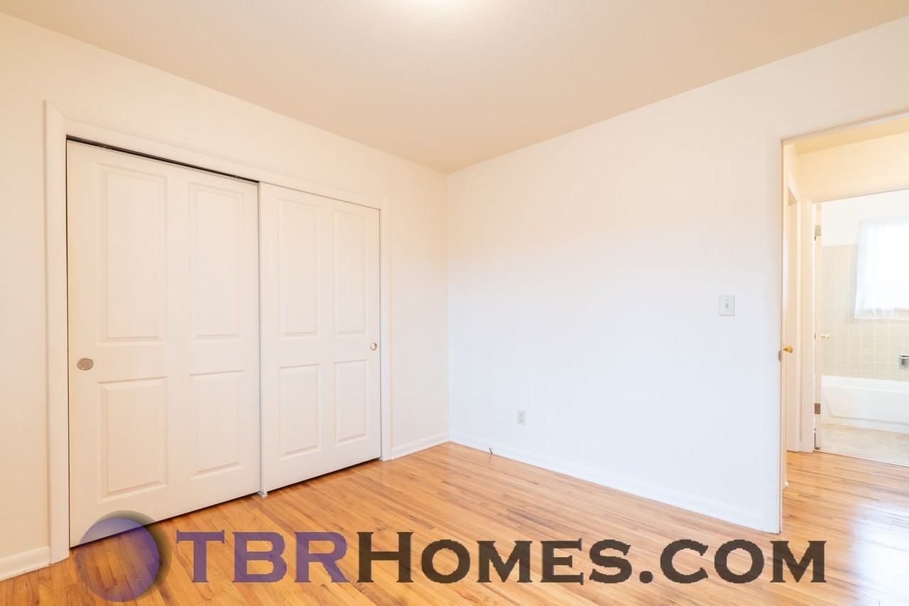 175 S Cody St - Photo 7 of 14
