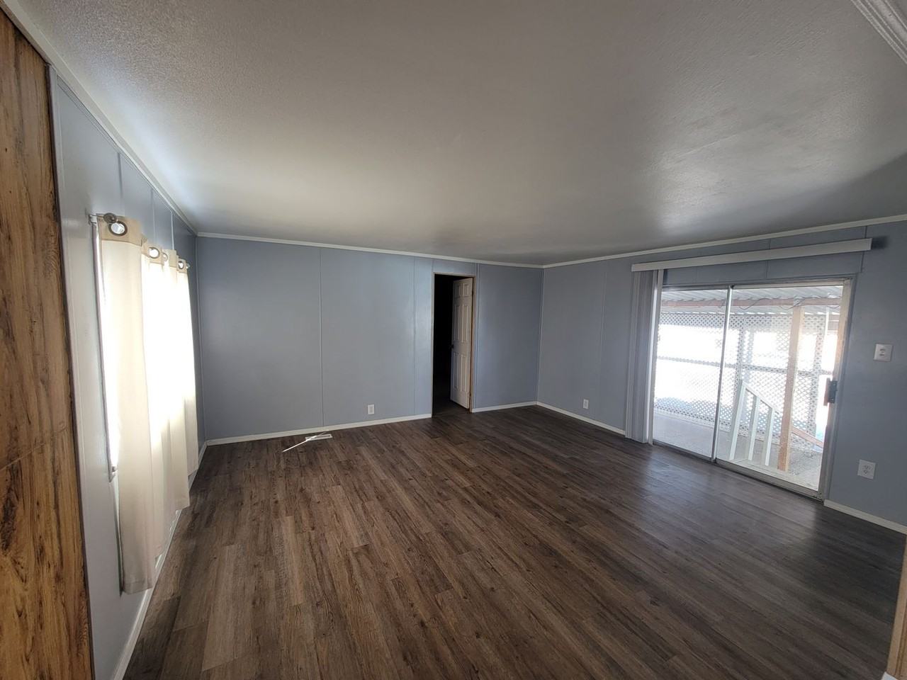 1863 Surf And Sand Dr - Photo 3 of 11