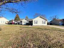 711 Fields Ln - Photo 1 of 1