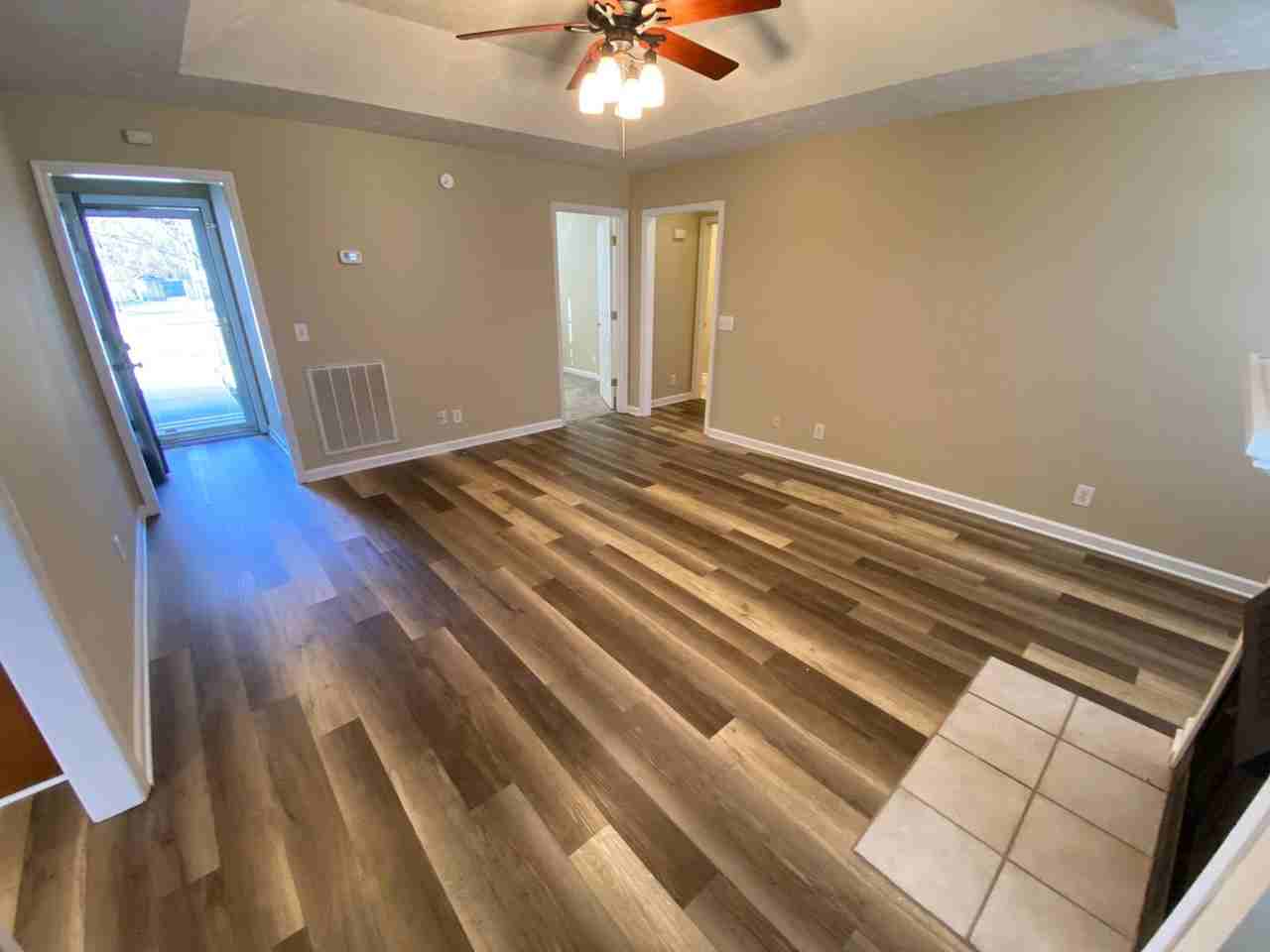 711 Fields Ln - Photo 3 of 22