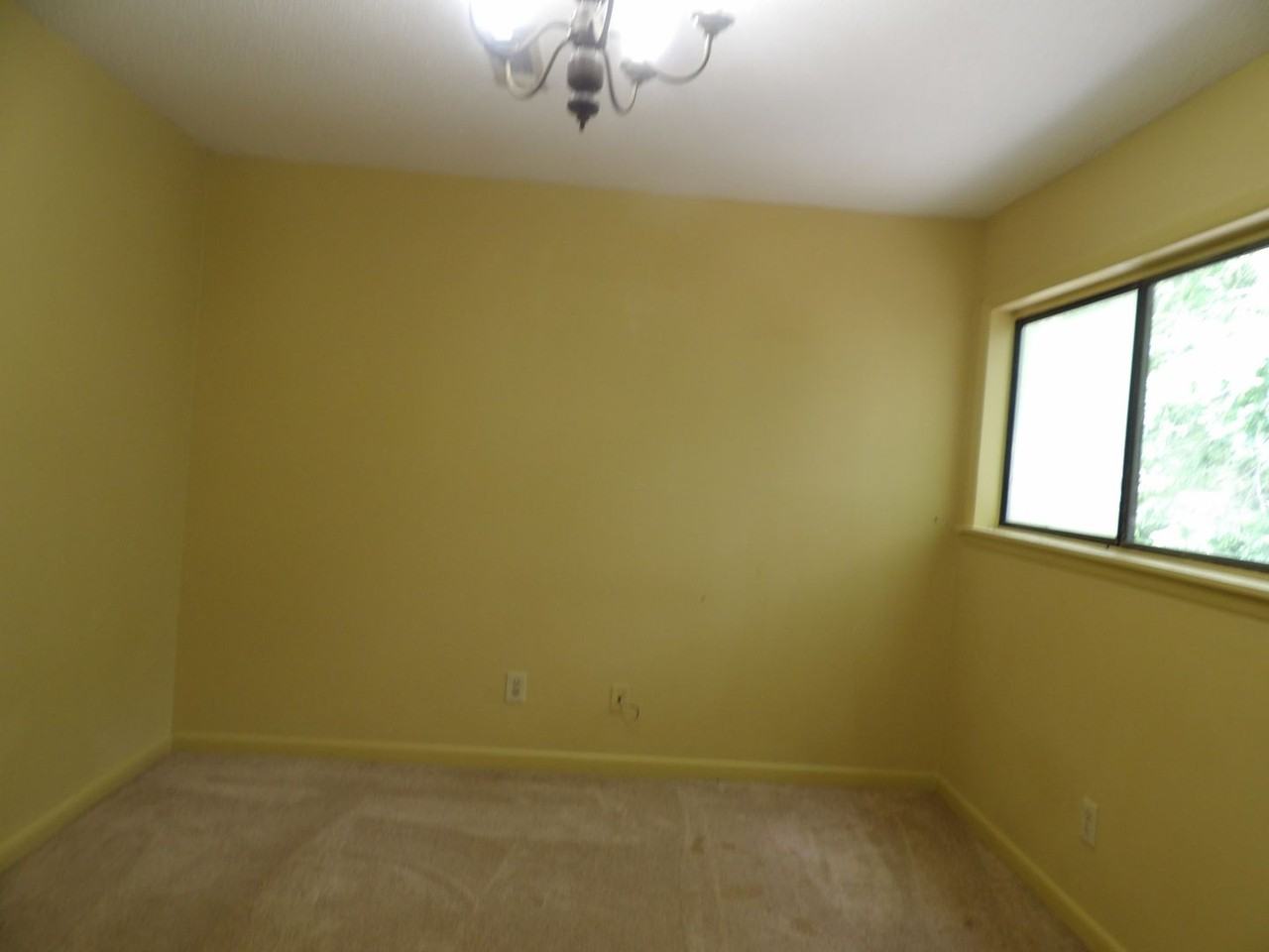 7 Anthony Cir - Photo 4 of 6