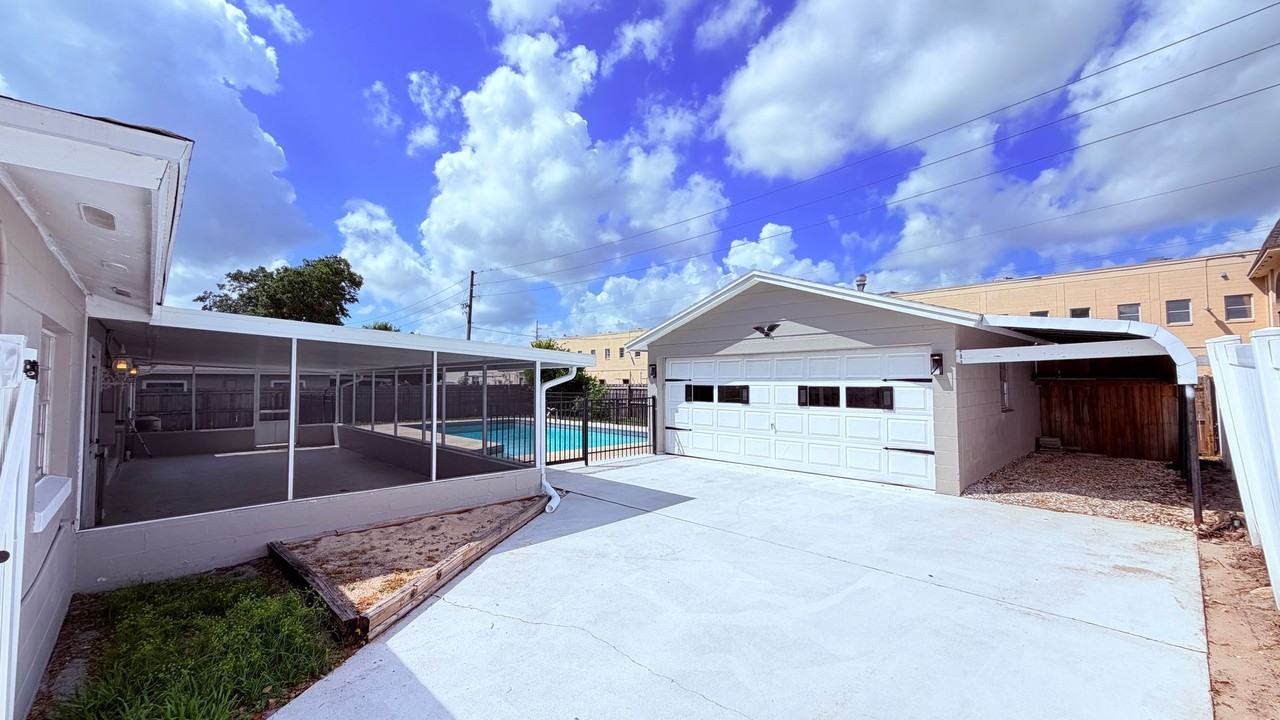 6 Carriage Hill Cir - Photo 5 of 43