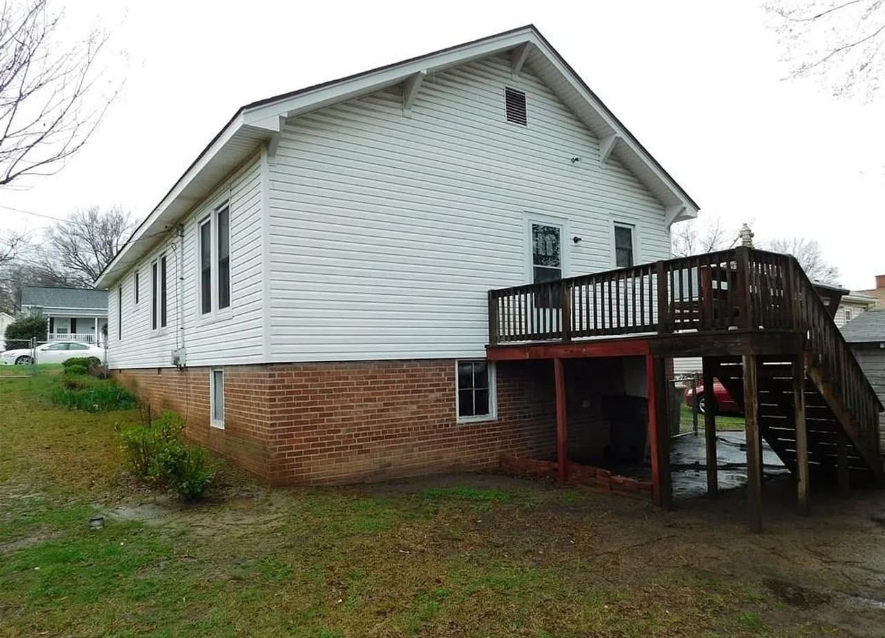 113 York Ave - Photo 2 of 2