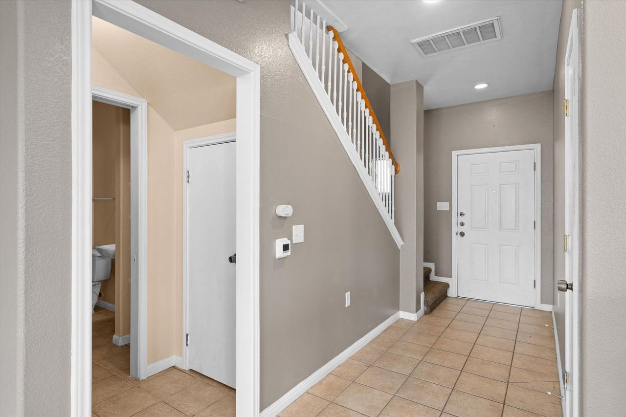 7502 Lazy Creek Dr #A - Photo 4 of 33