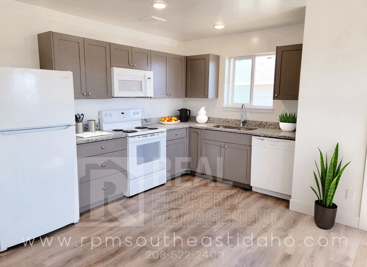 5938 Freedom - Photo 5 of 20