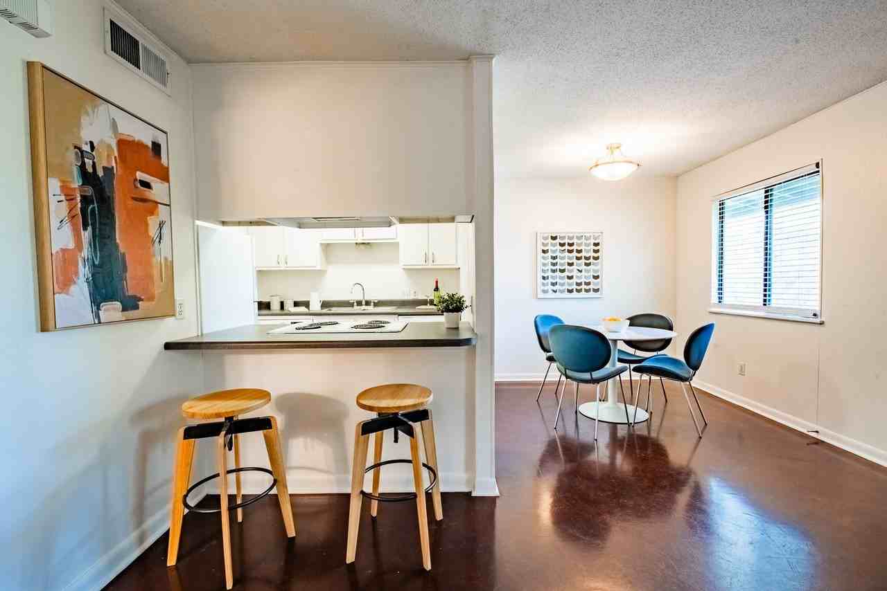 3914 Avenue D #205 - Photo 5 of 11