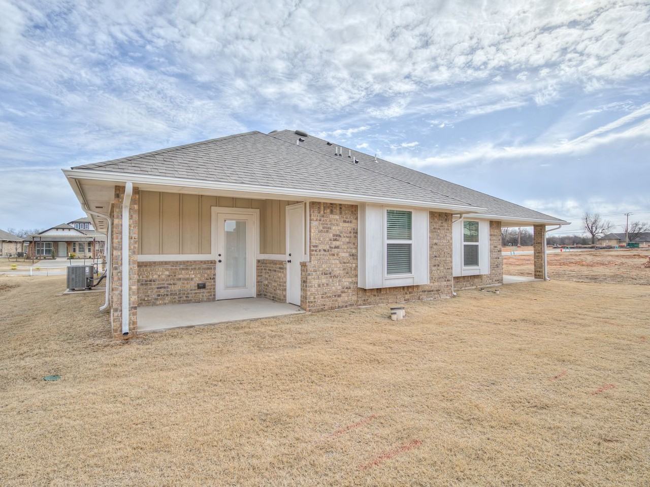 5821 Goldfinger Rd - Photo 6 of 25