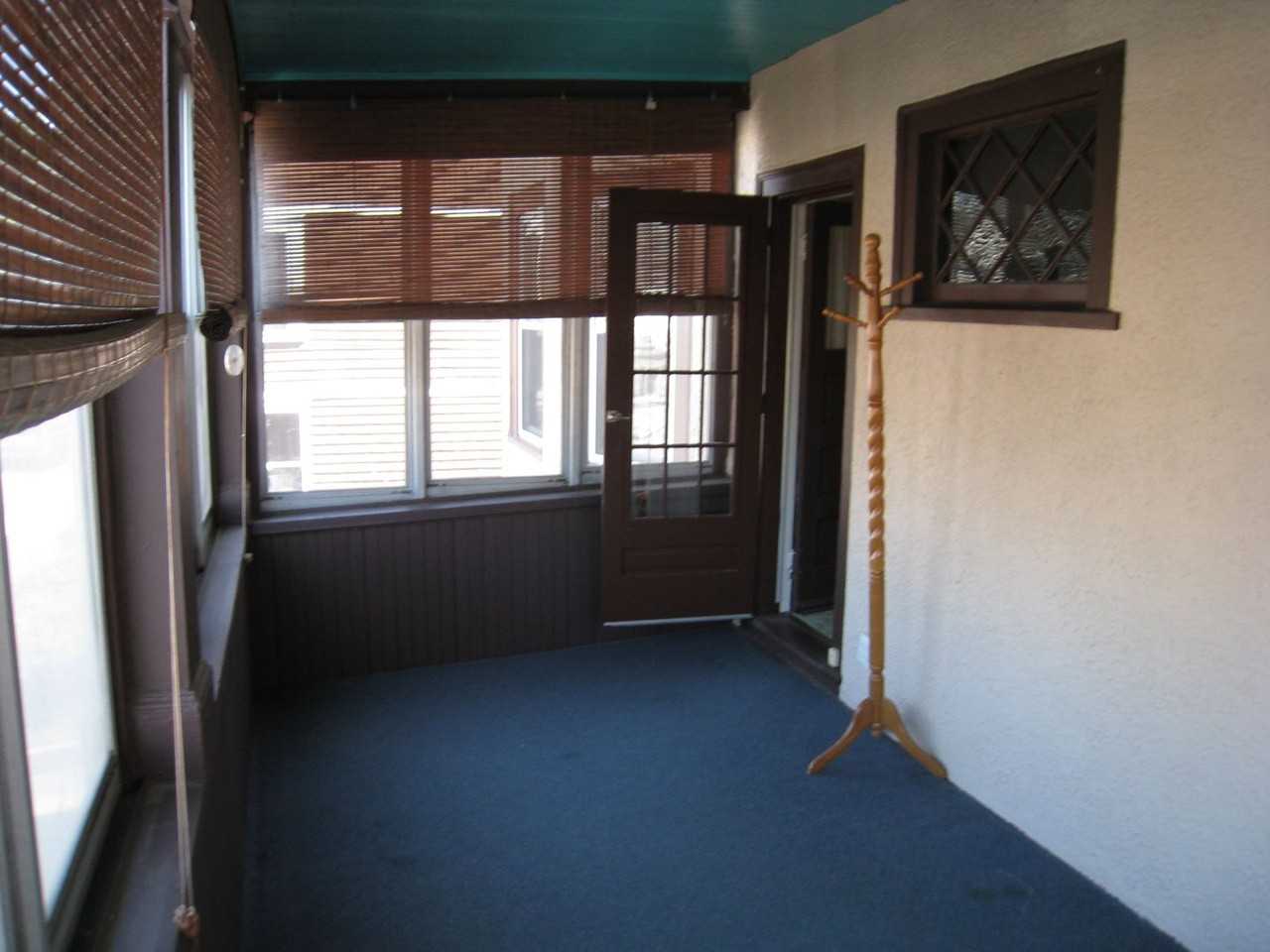 60 Union St - Photo 7 of 11