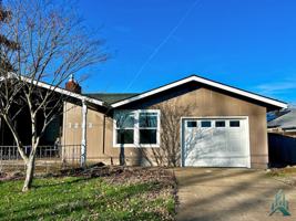 featured image of 3223 Franklin Ave Se