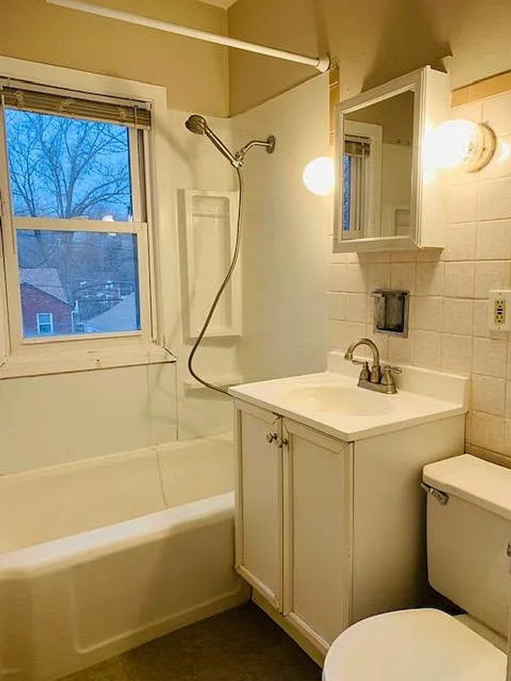 3508 N 47th Ave - Photo 7 of 21