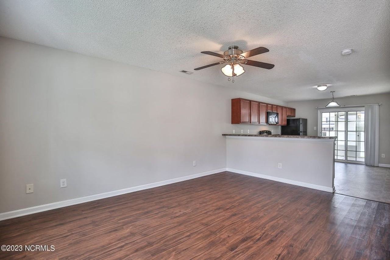 4001 Banister Loop - Photo 5 of 27