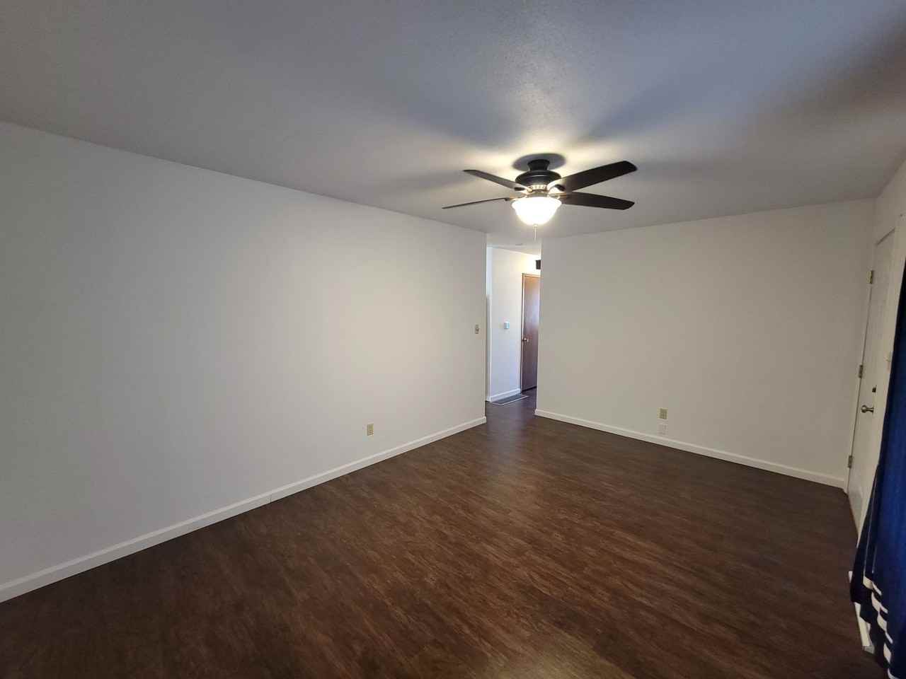 1223 Lilac Ln - Photo 5 of 22