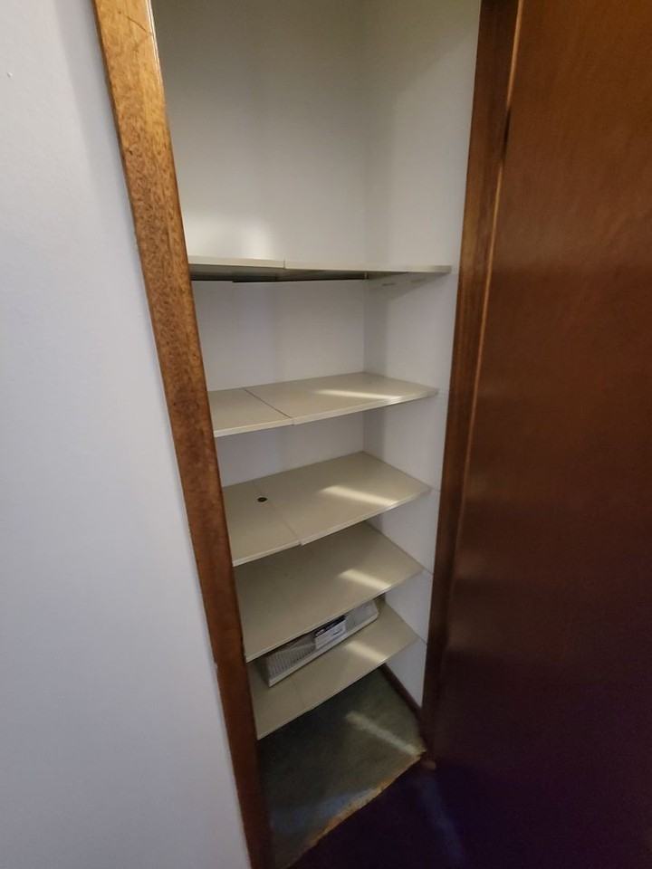 1223 Lilac Ln - Photo 7 of 22