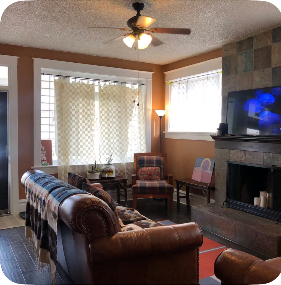 658 S Conway Ct - Photo 5 of 41