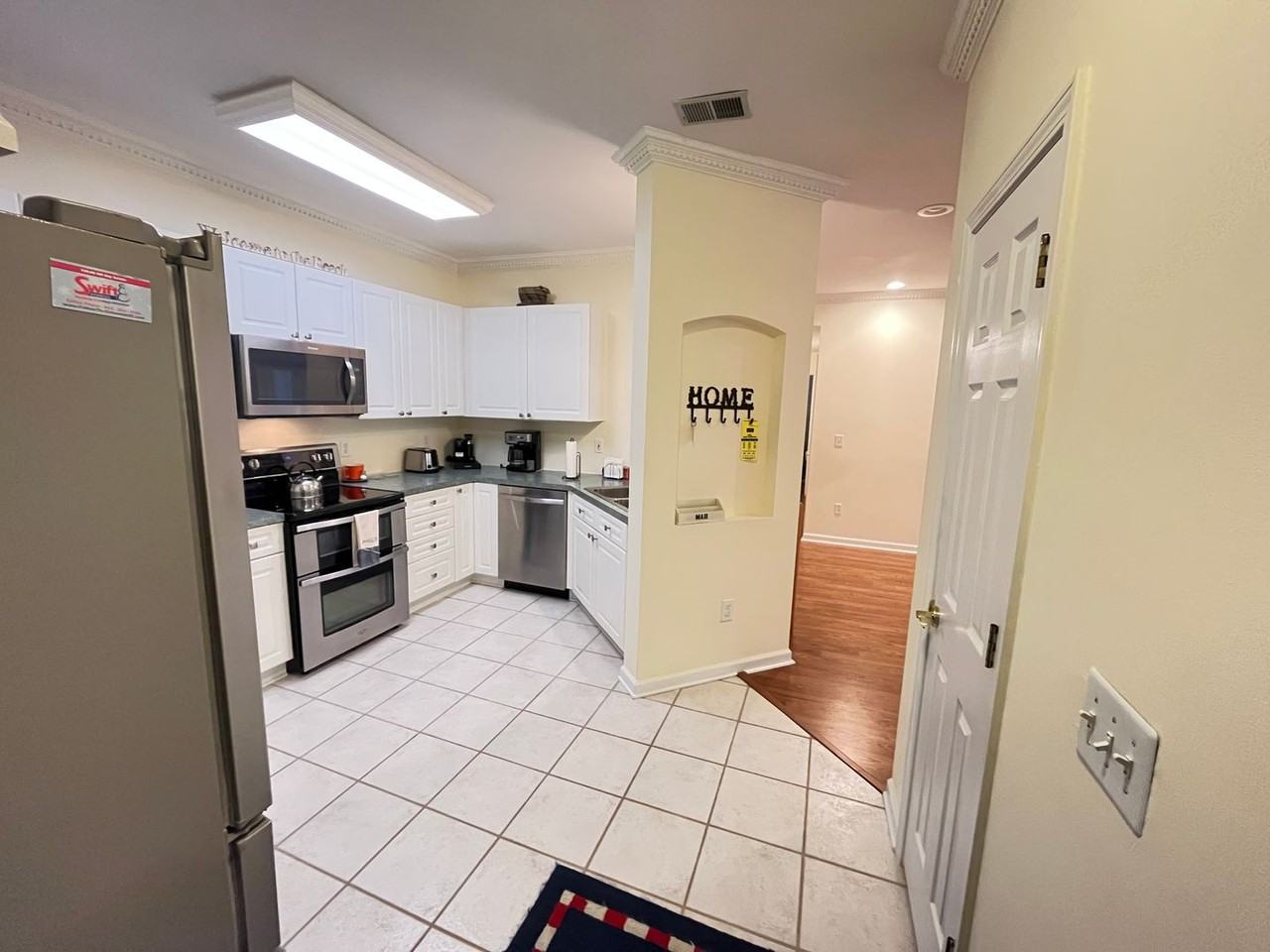 4437 Lady Banks Ln - Photo 6 of 31