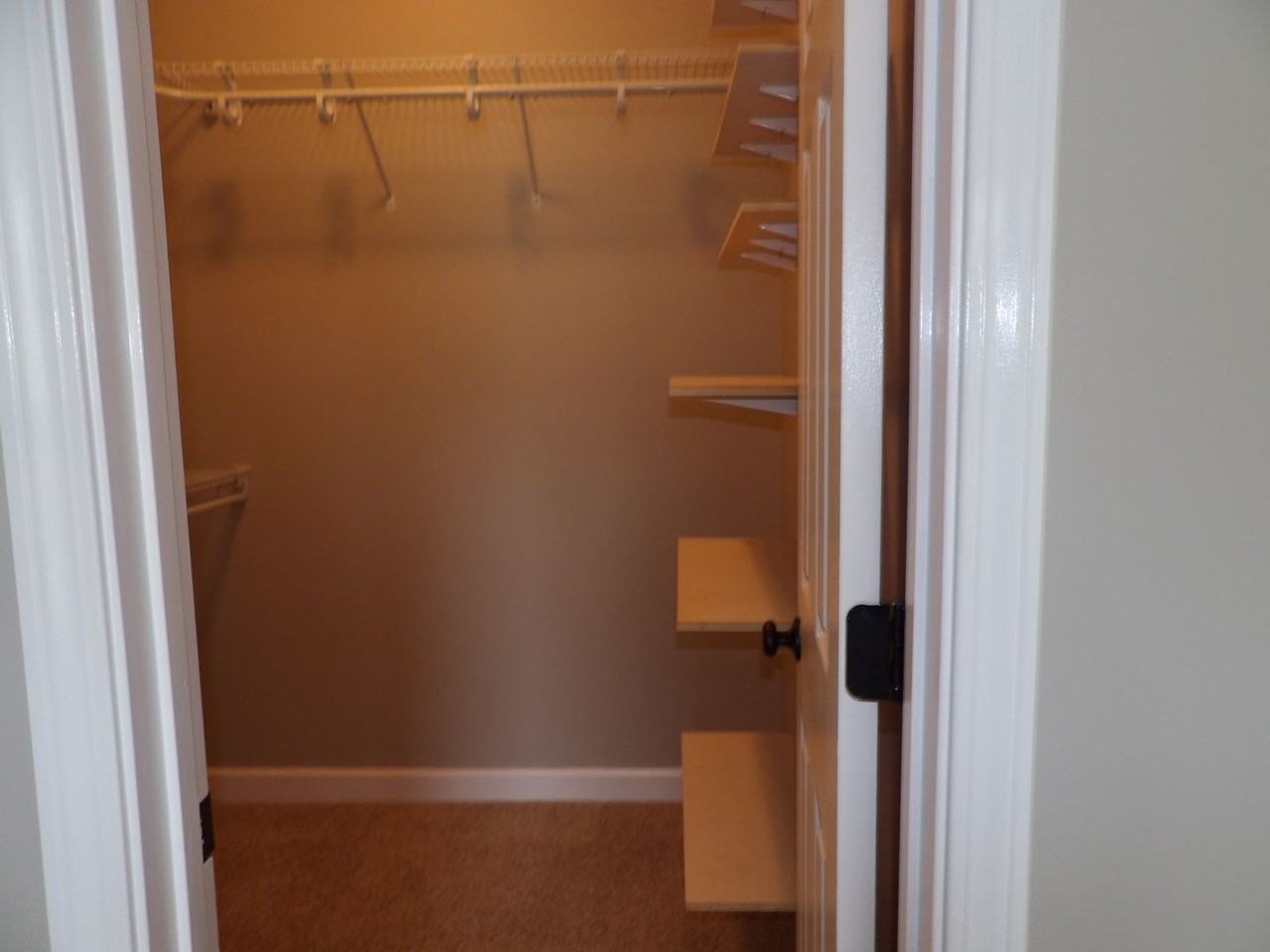600 S Oak Ridge Dr - Photo 7 of 21