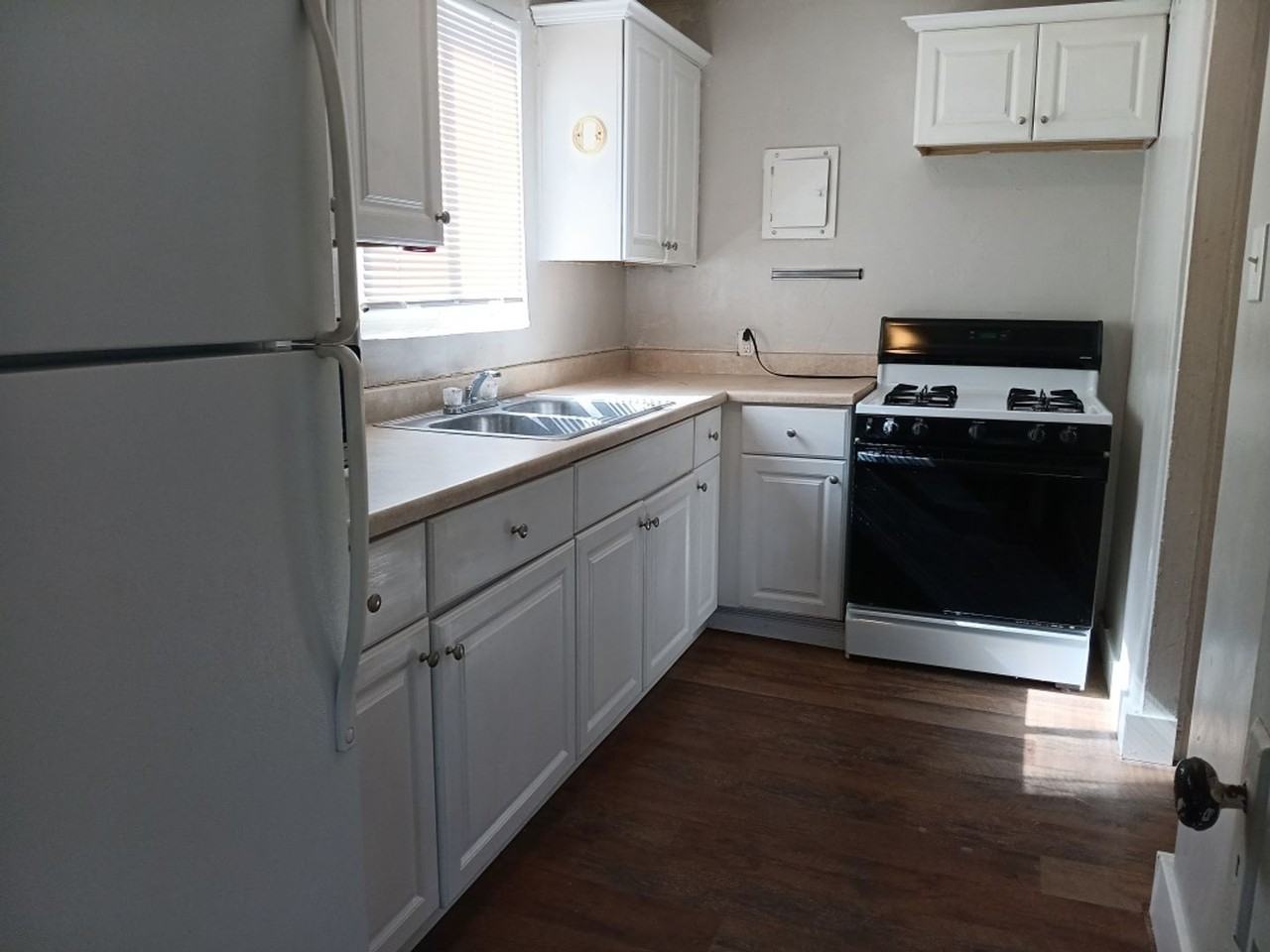 4449 3rd St Nw - Photo 4 of 9