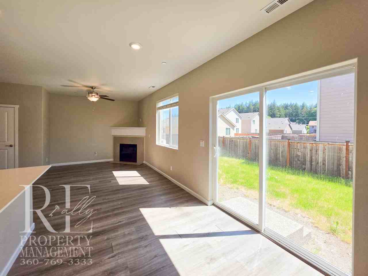 106 Mcneal Ave - Photo 4 of 17