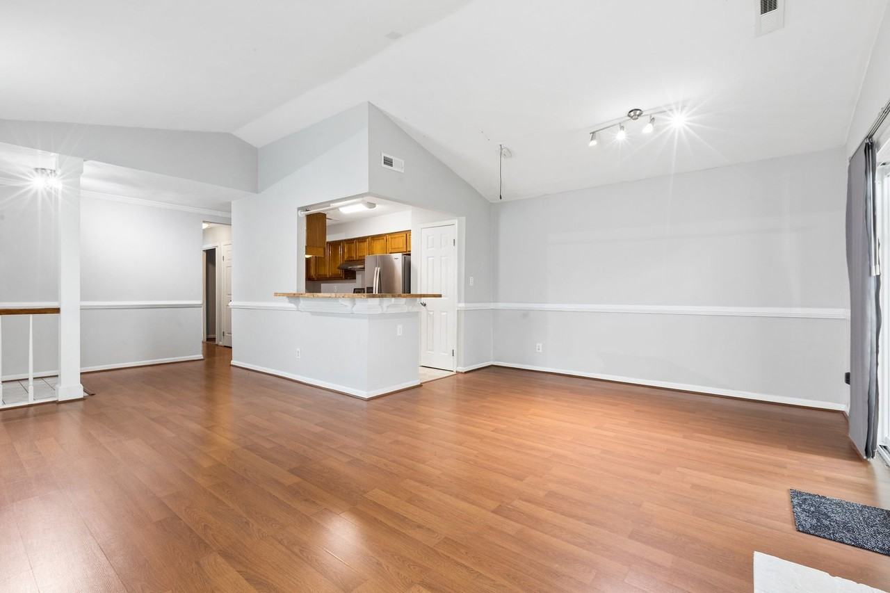 4800 Deming Ct - Photo 6 of 26