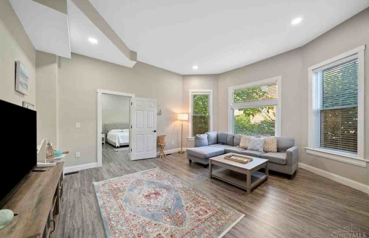 5261 Waltella Pl - Photo 4 of 24