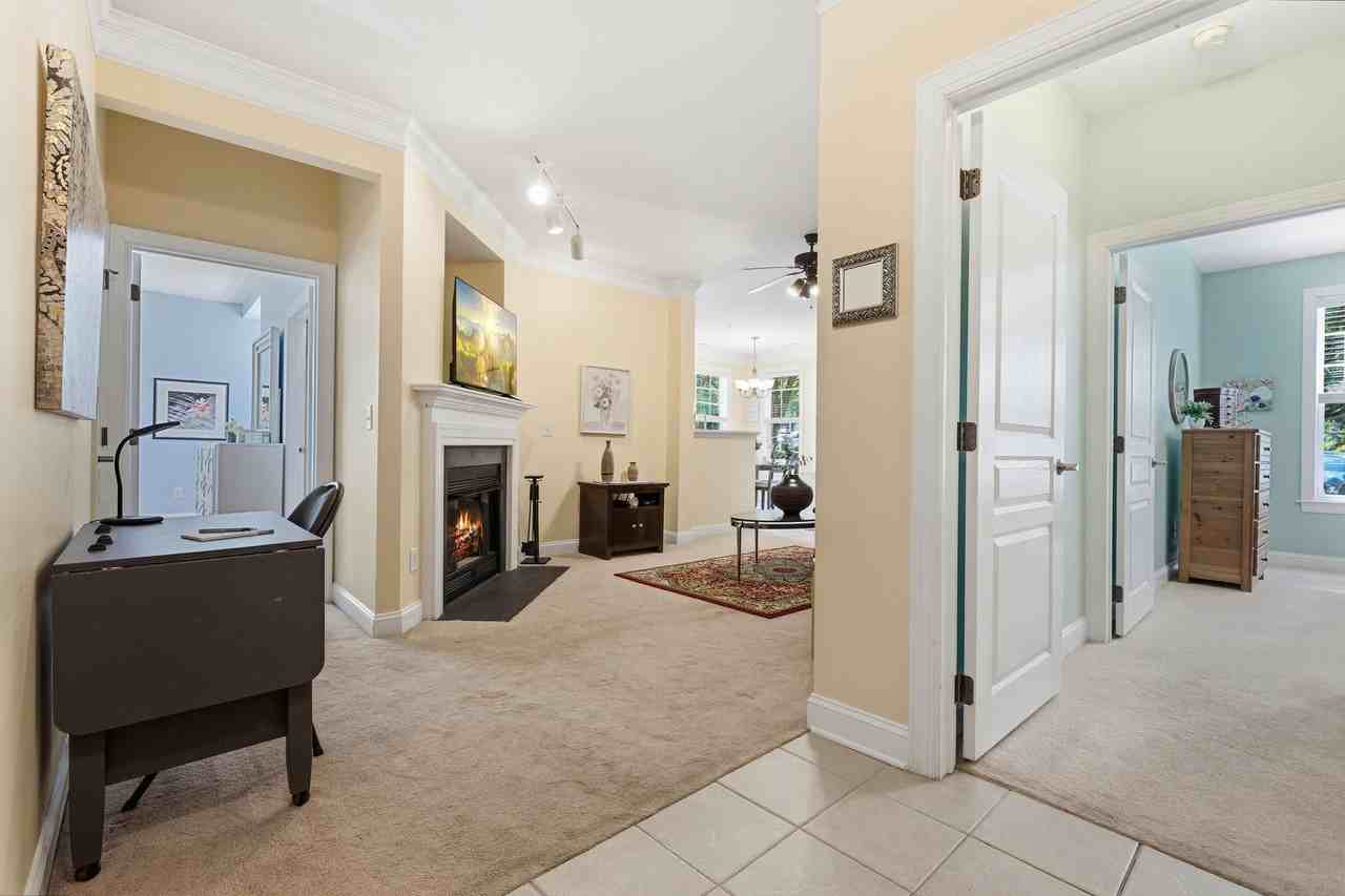 912 Providence Glen Dr - Photo 7 of 22